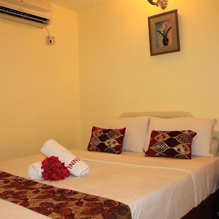 Sun Inns Hotel D'Mind Seri Kembangan Exteriör bild