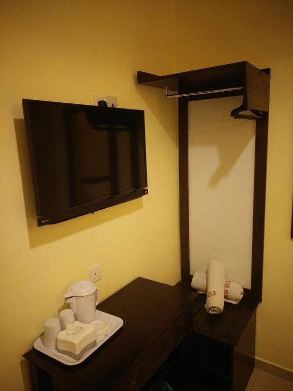 Sun Inns Hotel D'Mind Seri Kembangan Exteriör bild