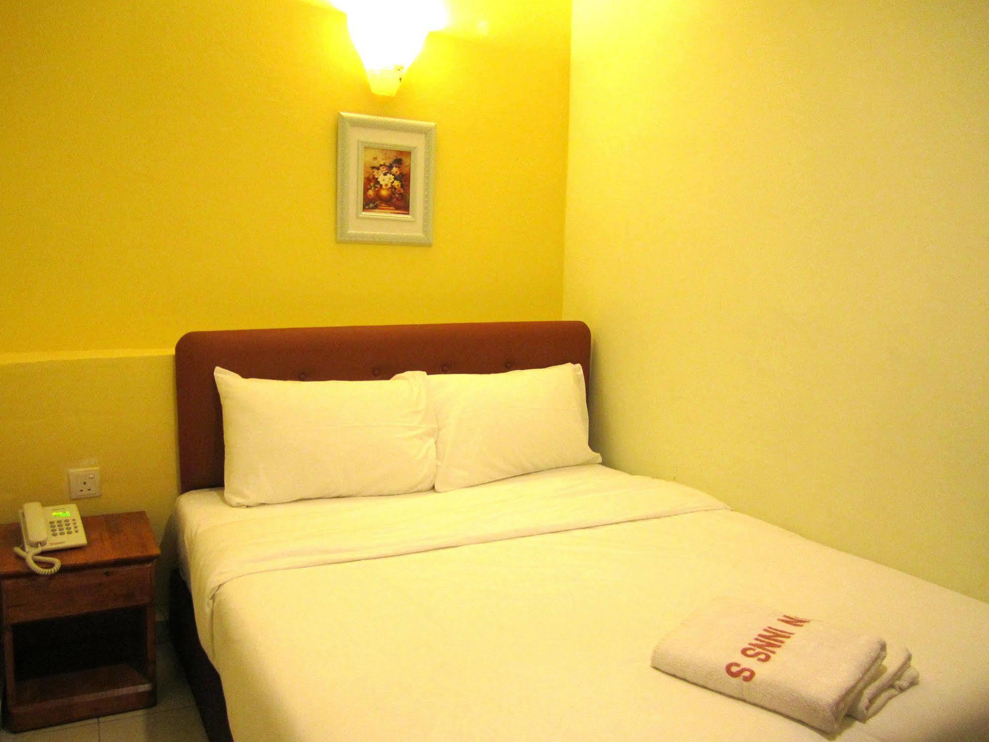 Sun Inns Hotel D'Mind Seri Kembangan Exteriör bild